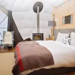 Whitepod Original 4*