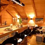 Whitepod Original Hotel 4*