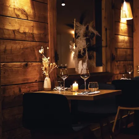 Whitepod Original Hotel Monthey