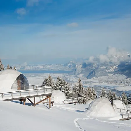 Whitepod Original Hotel Monthey