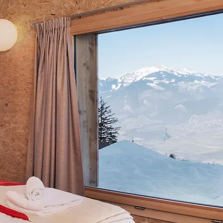 Whitepod Original Hotel Monthey