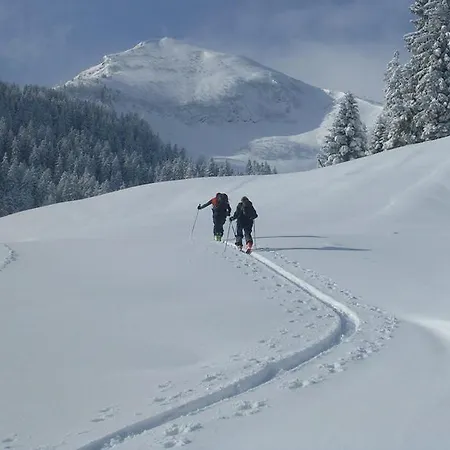Szálloda Whitepod Original