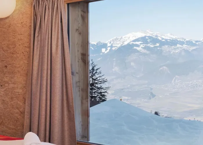 Whitepod Original Hotel Monthey