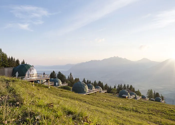 Whitepod Original Hotel Monthey